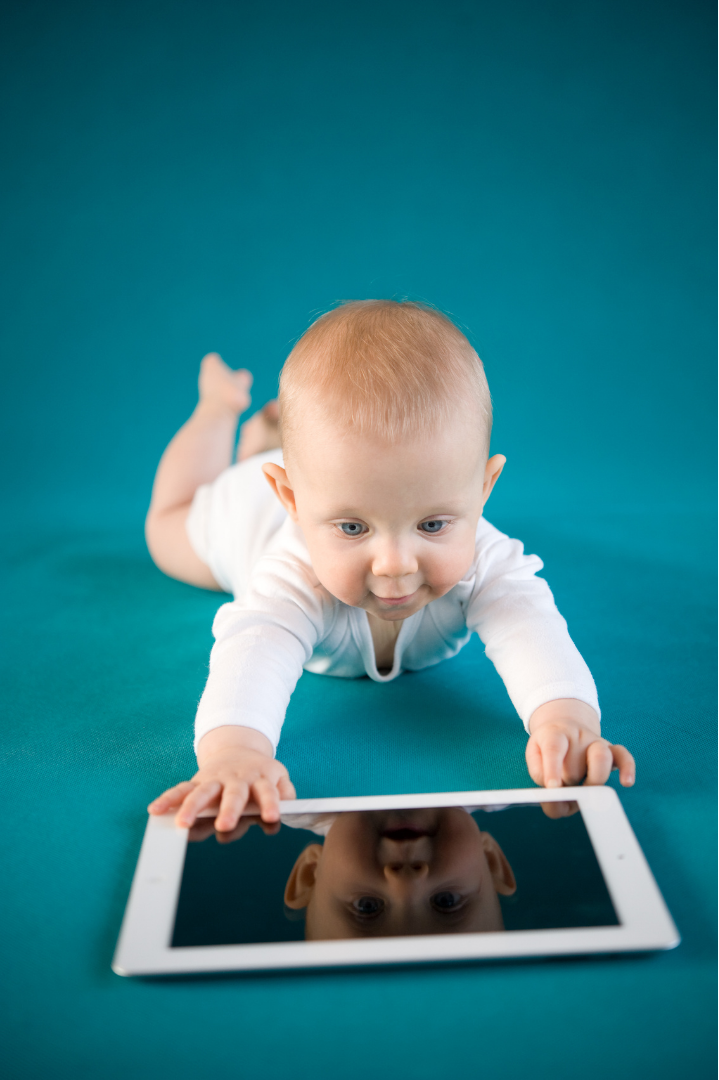 Baby ontwikkeling zonder schermen